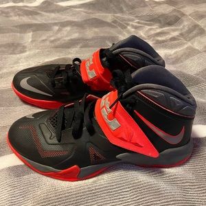 Nike Lebron Zoom Soldier VII